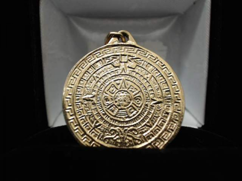 charm pendant calendat 14k gold aztec