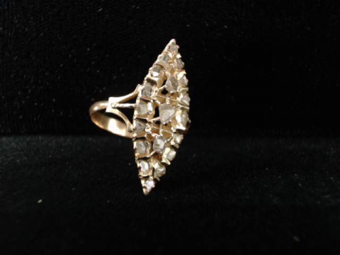 18k gold yellow gold raw diamonds medieval style ring jewelry